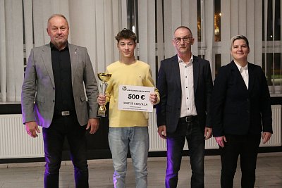 Vianočný klubový večierok-Vyhodnotenie najlepších pretekárov/2024 52